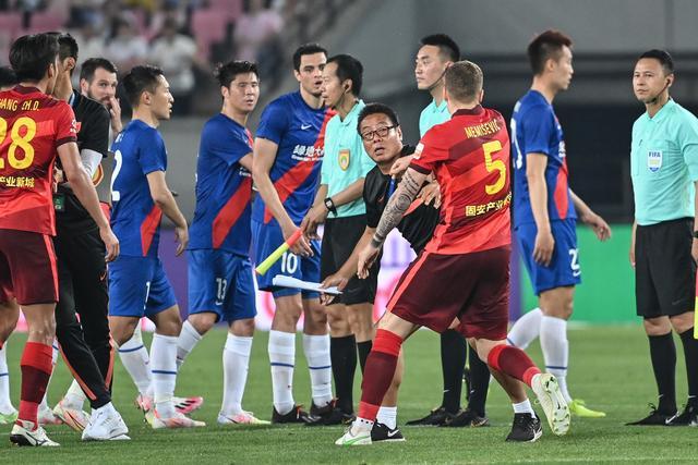 狼王回家：加内特的21号即将高挂穹顶